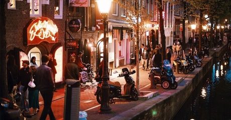 Red Light District Guided Walking Tour – Semi-Private