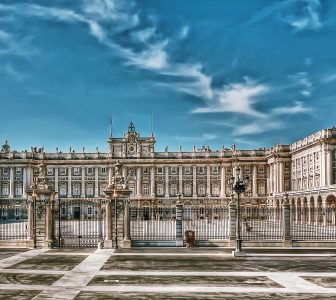 Palacio Real de Madrid Skip-the-Line Guided Tour