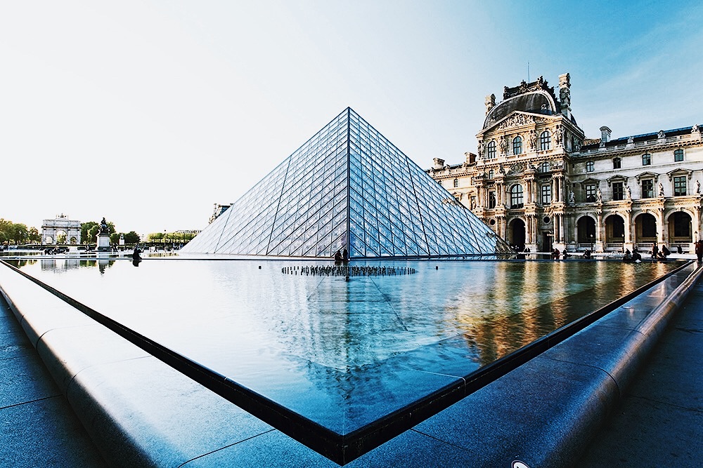 Paris-Lisa-Venus-De-Milo-Louvre-Museum-Guided-Tour-Mona