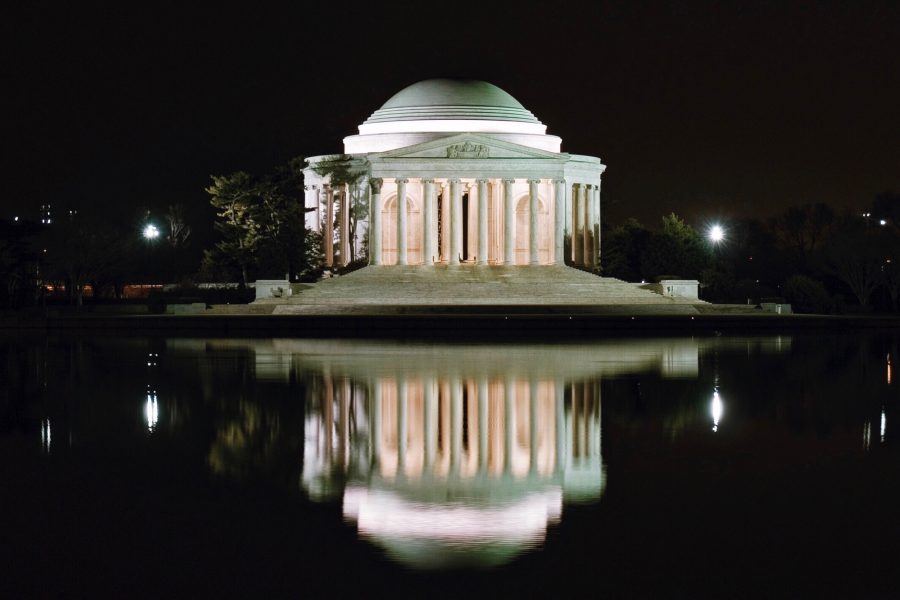 Walking-Washington-Tour-DC-Night